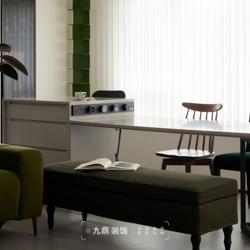 240㎡君望花苑现代简约风装修案例 240㎡君望花苑现代简约风装修案例